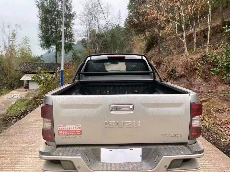 宜昌21年五十铃皮卡4