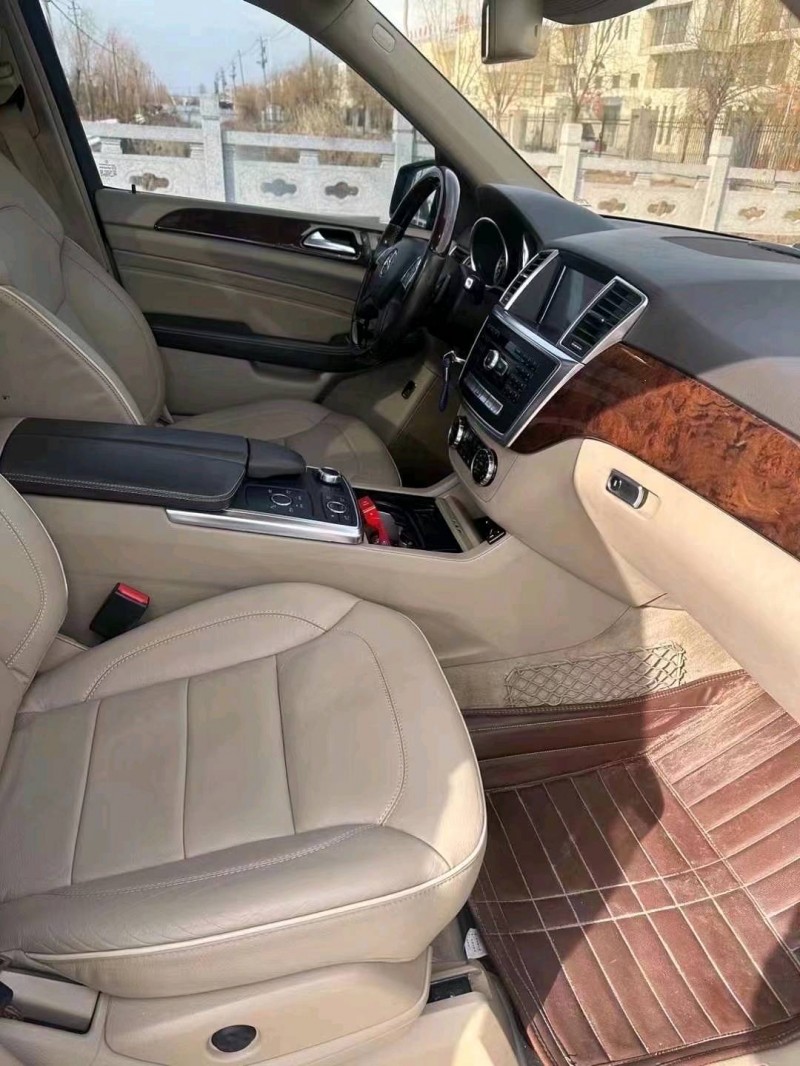 常州12年奔驰ML2