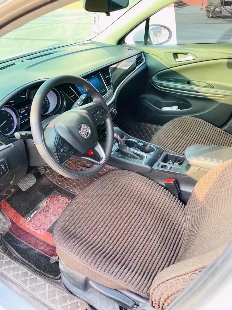 枣庄21年别克威朗7