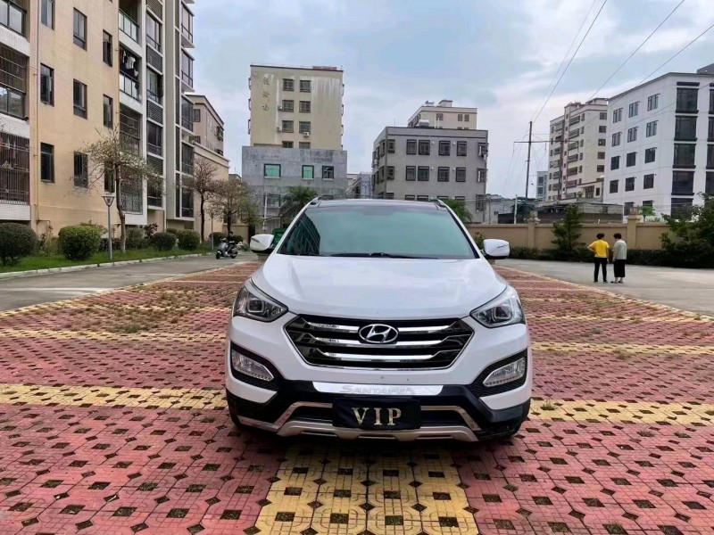 珠海15年现代新胜达1