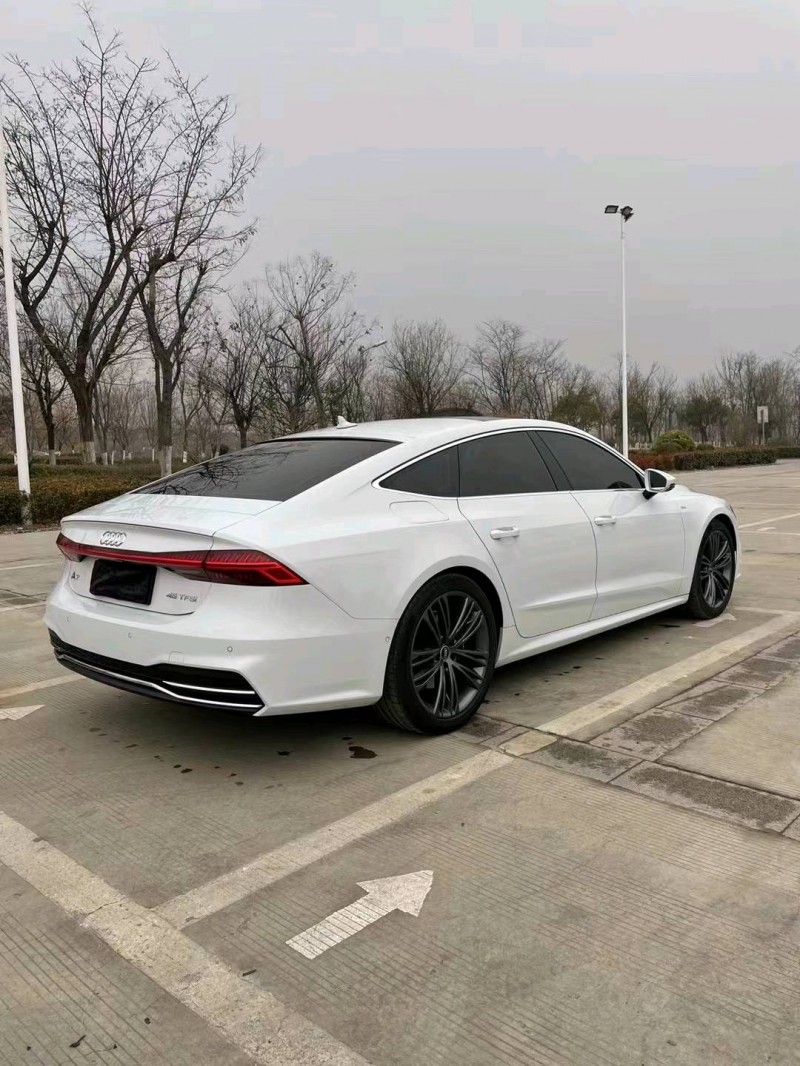 徐州22年奥迪A7L4