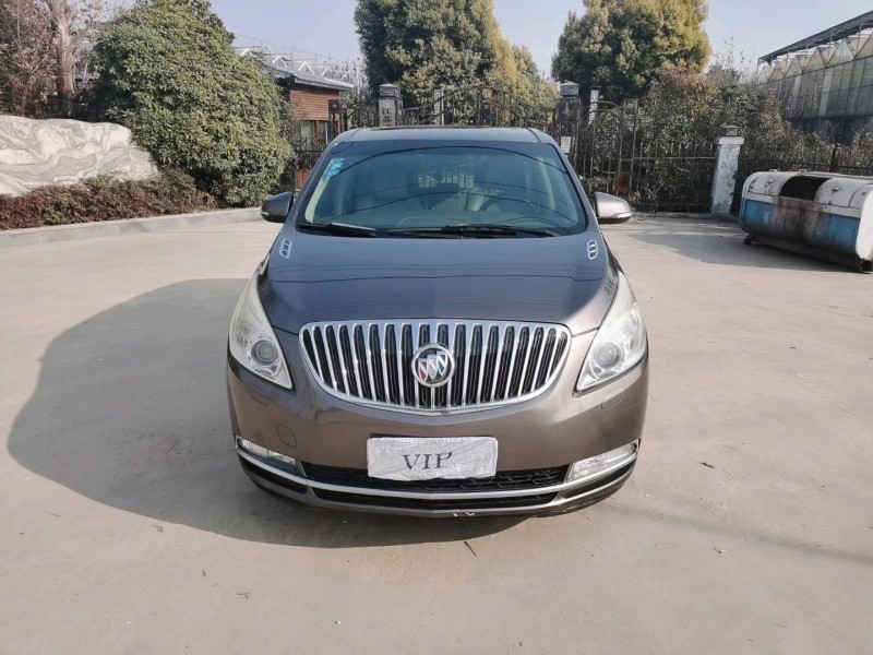 徐州13年别克GL89