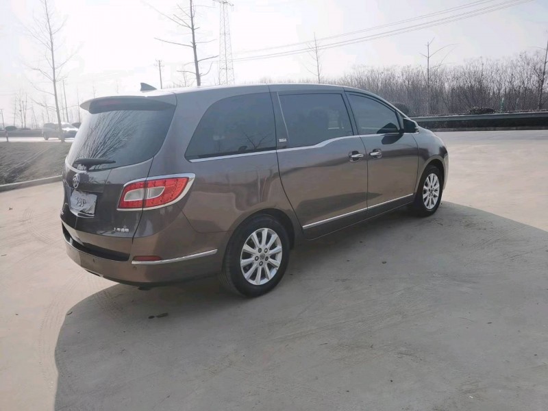 徐州13年别克GL83