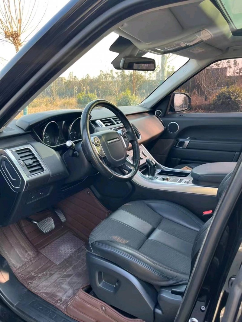 徐州18年路虎揽胜运动6