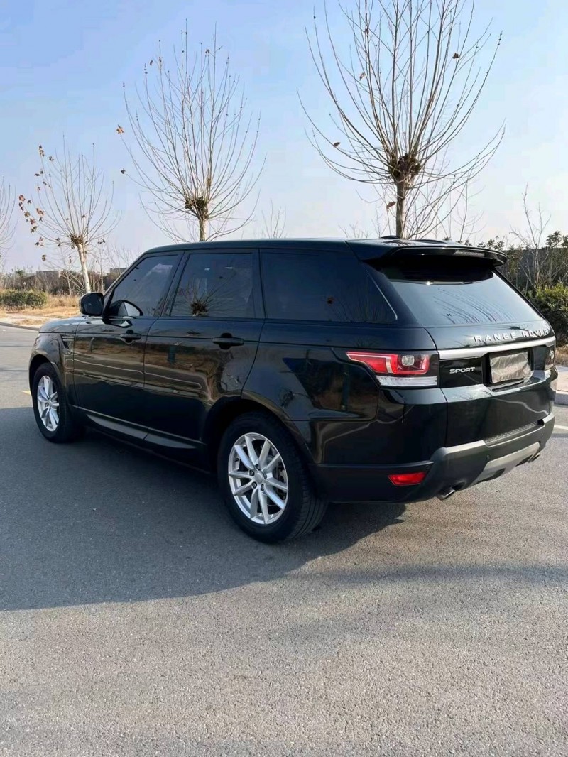 徐州18年路虎揽胜运动7