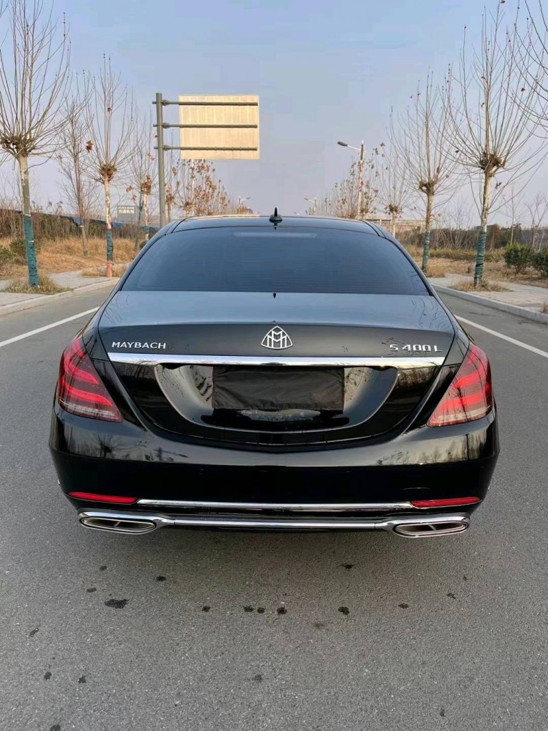 徐州16年奔驰迈巴赫S级9