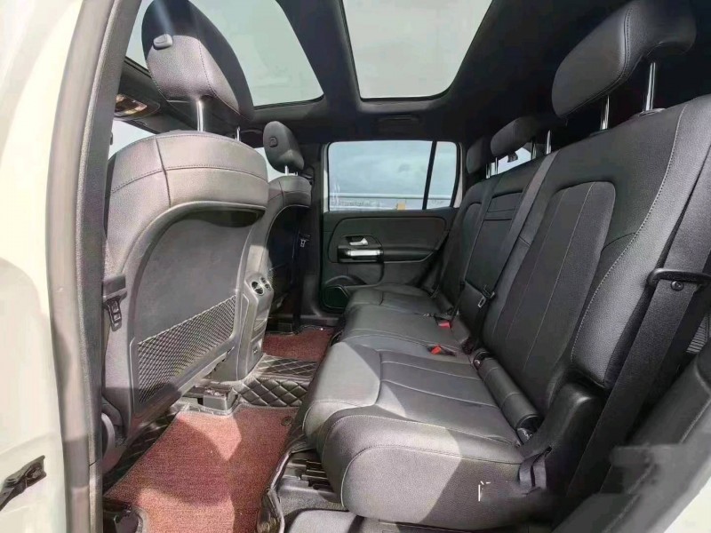 珠海21年奔驰GLB7