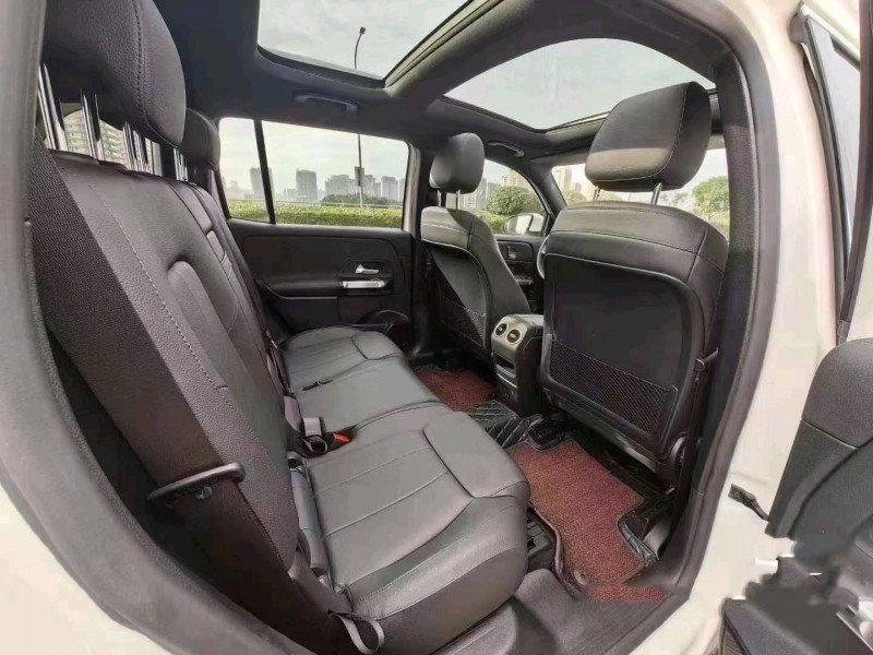 珠海21年奔驰GLB8