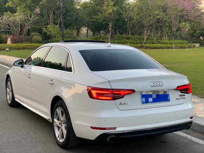 广州20年奥迪A4L9