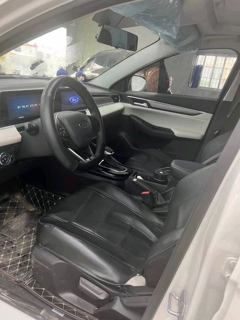 济南22年福特福睿斯3