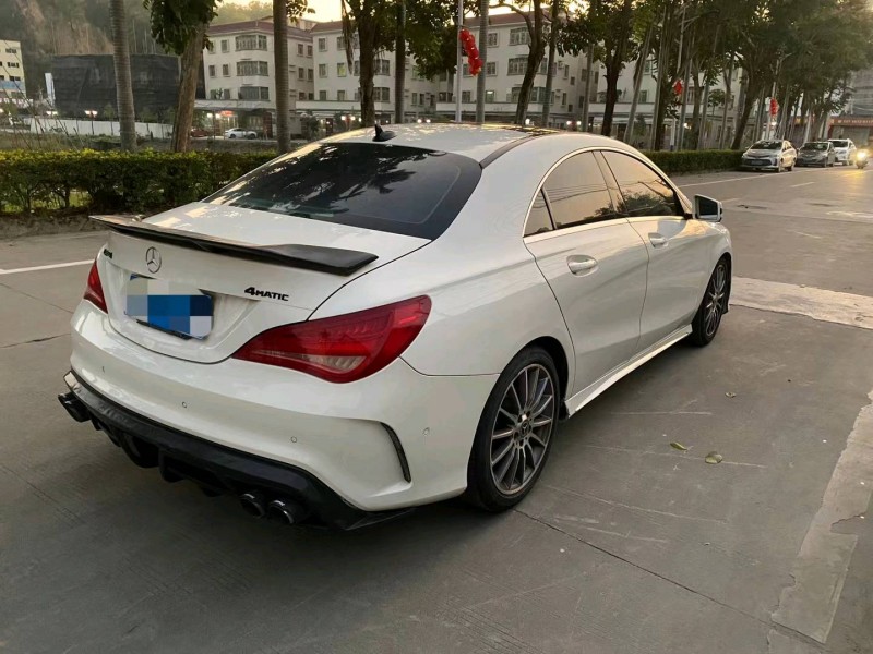 广州15年奔驰CLA8
