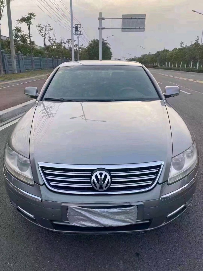 宜昌10年大众辉腾8