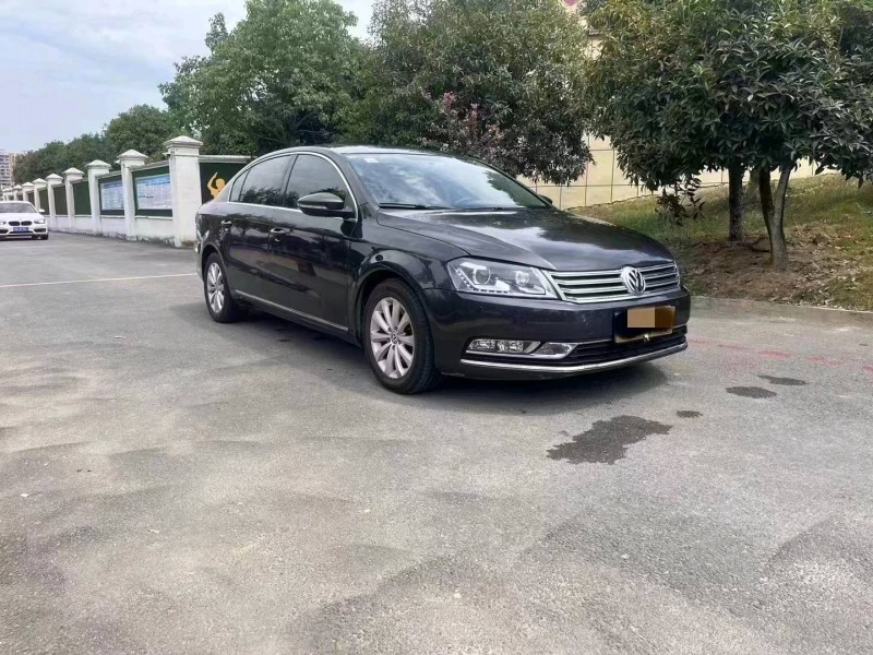 宜昌13年大众迈腾2