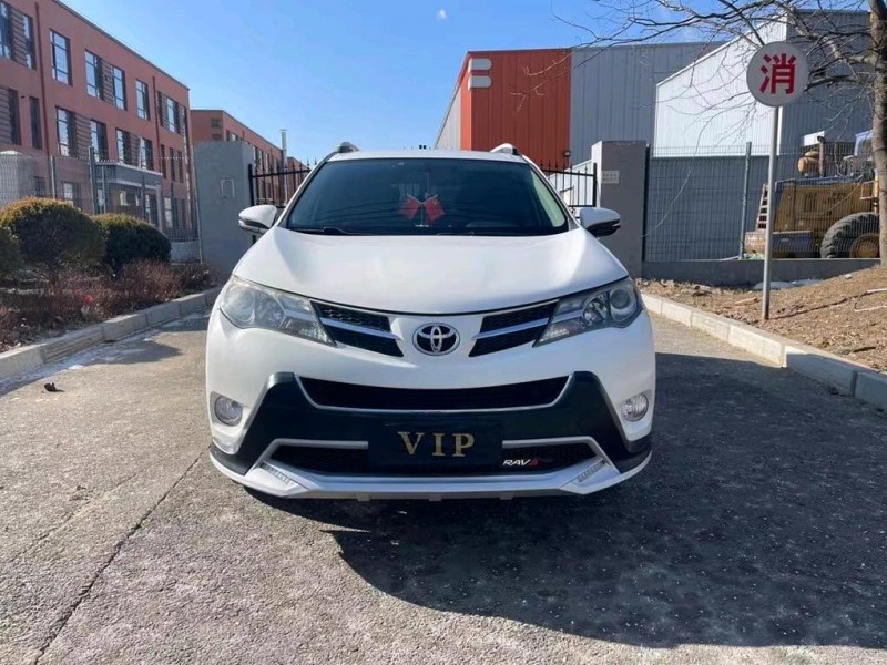 沈阳13年丰田RAV4荣放1