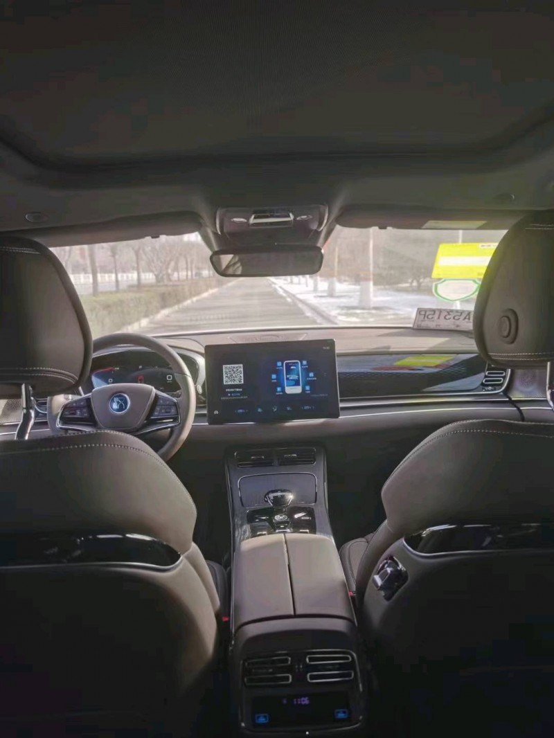 保定22年比亚迪汉DM6