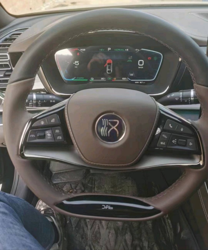 保定22年比亚迪汉DM5