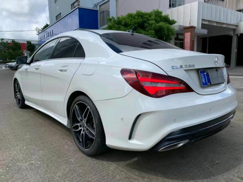 中山18年奔驰CLA6