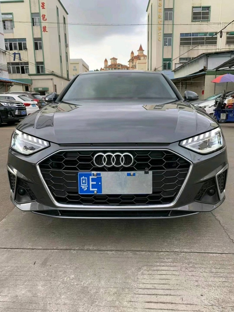 中山21年奥迪A4L1