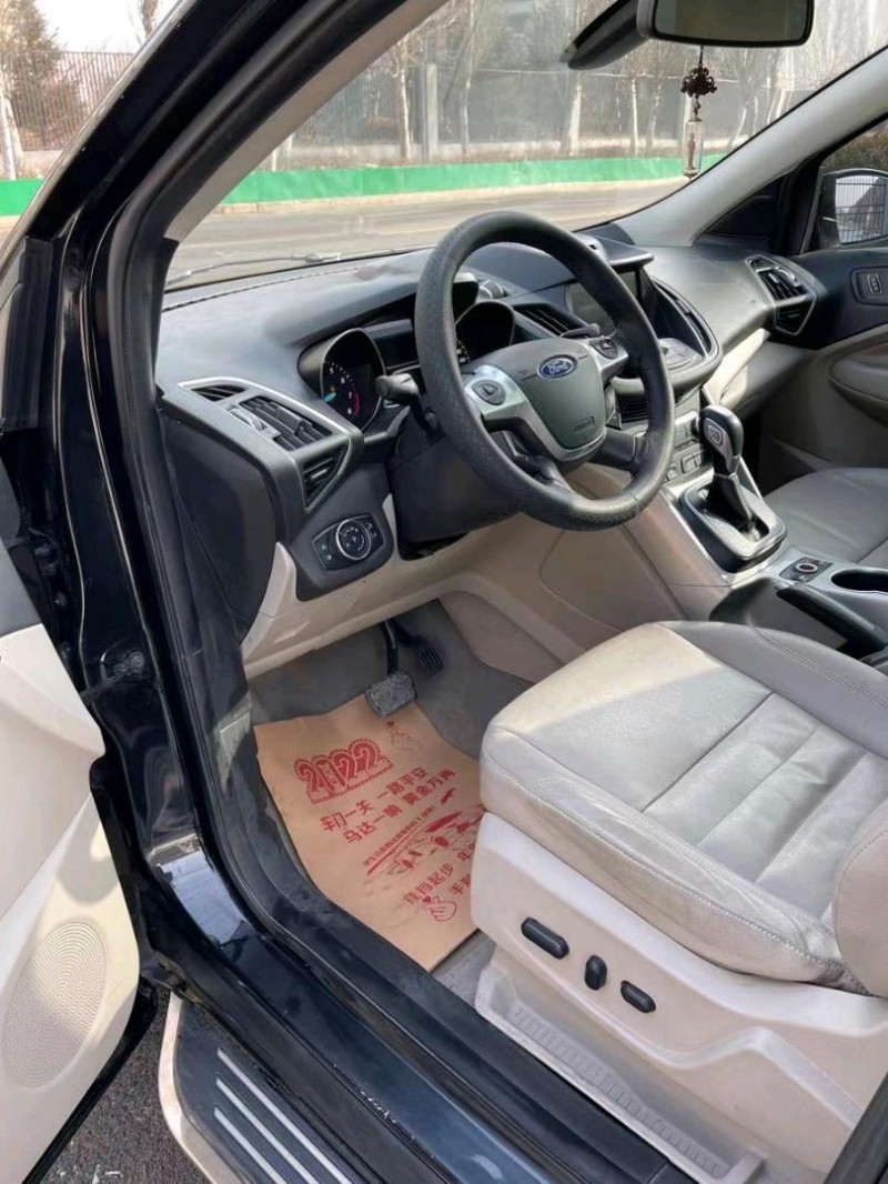 沈阳14年福特翼虎8