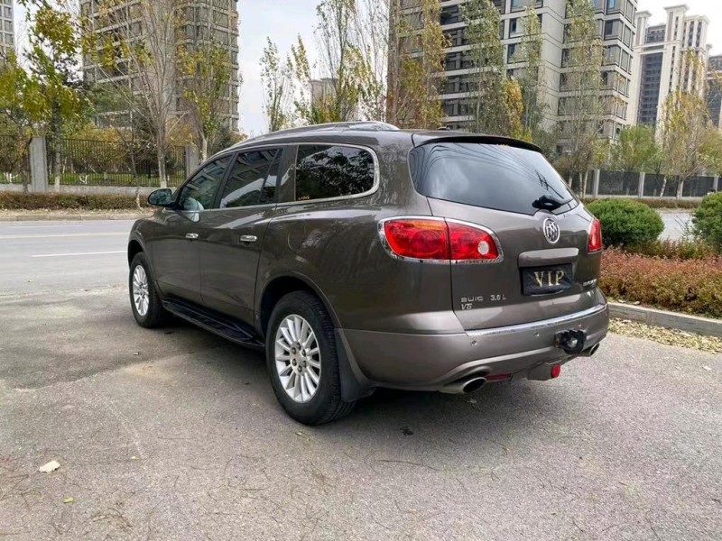 沈阳10年别克昂科雷3