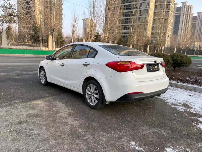沈阳15年起亚K33
