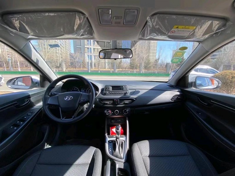 沈阳20年现代悦动5
