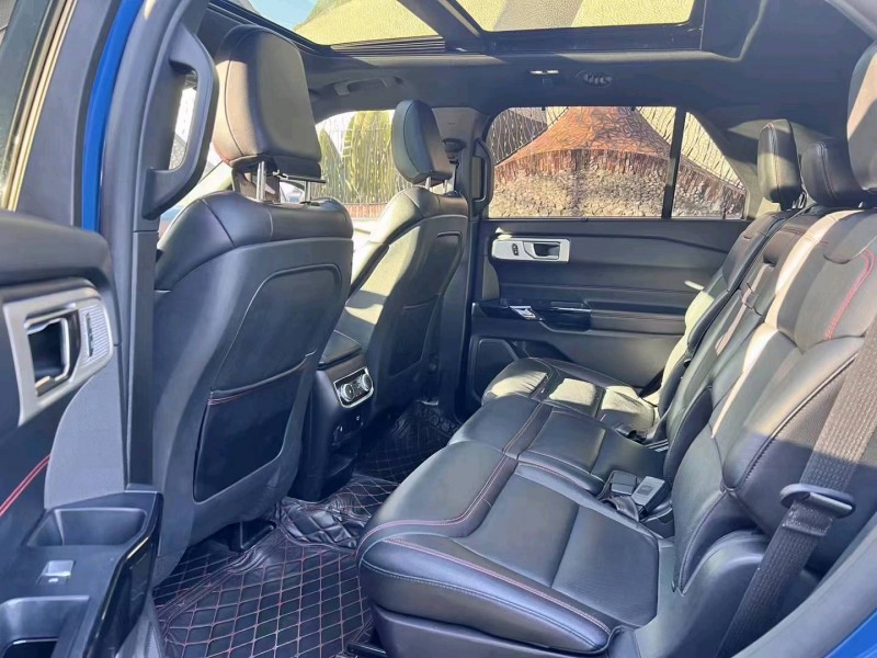 广州21年福特探索者8