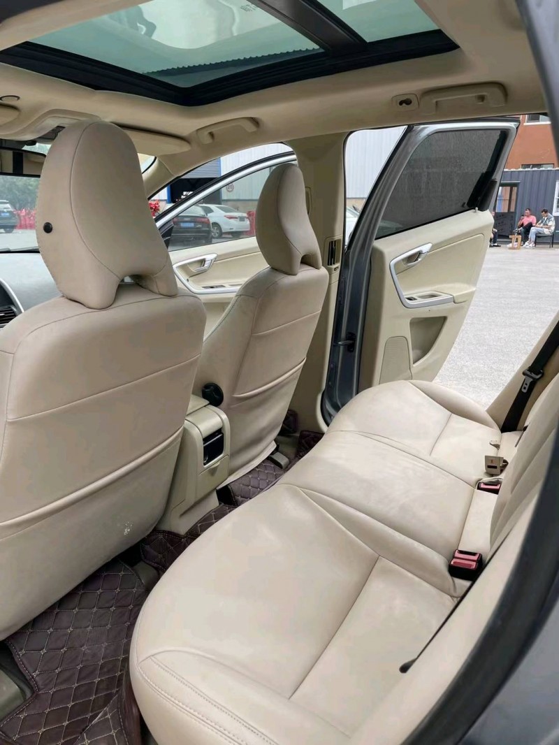 沈阳11年沃尔沃XC604