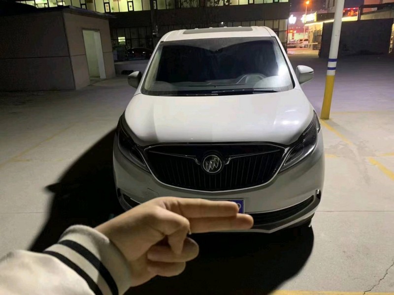 济南18年别克GL81