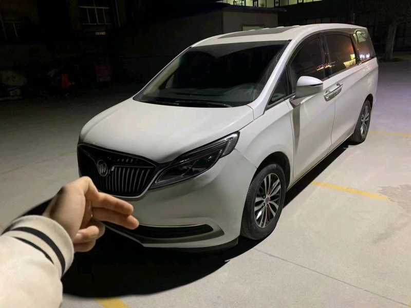 济南18年别克GL82