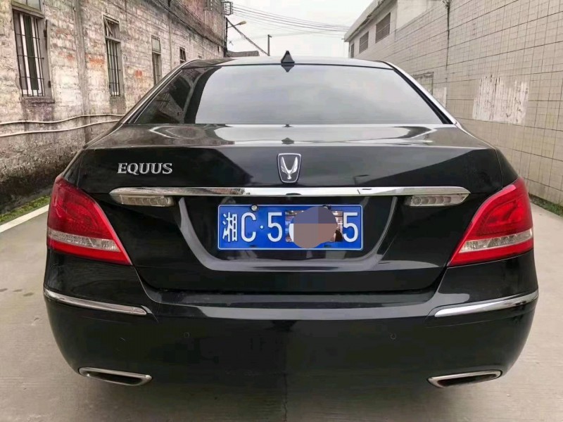 广州11年现代雅克仕9