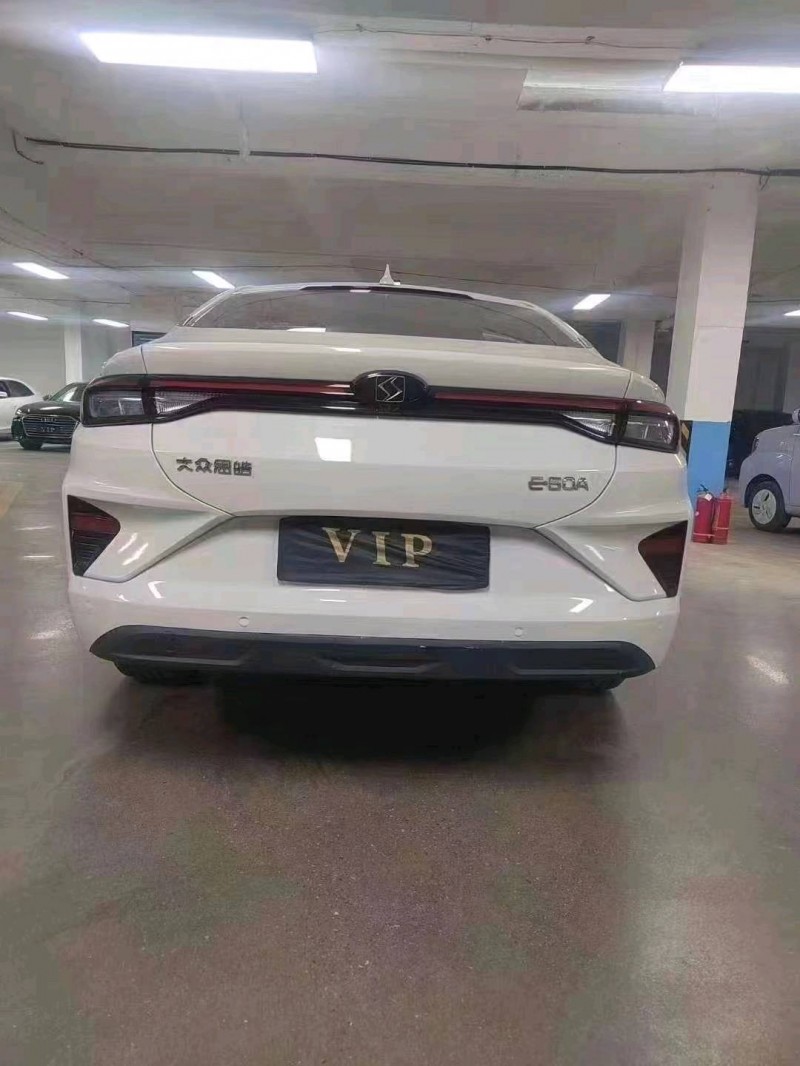 安顺21年江淮思皓3