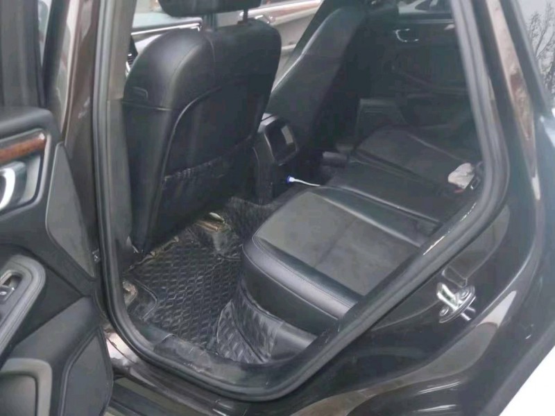 北京15年保时捷Macan6