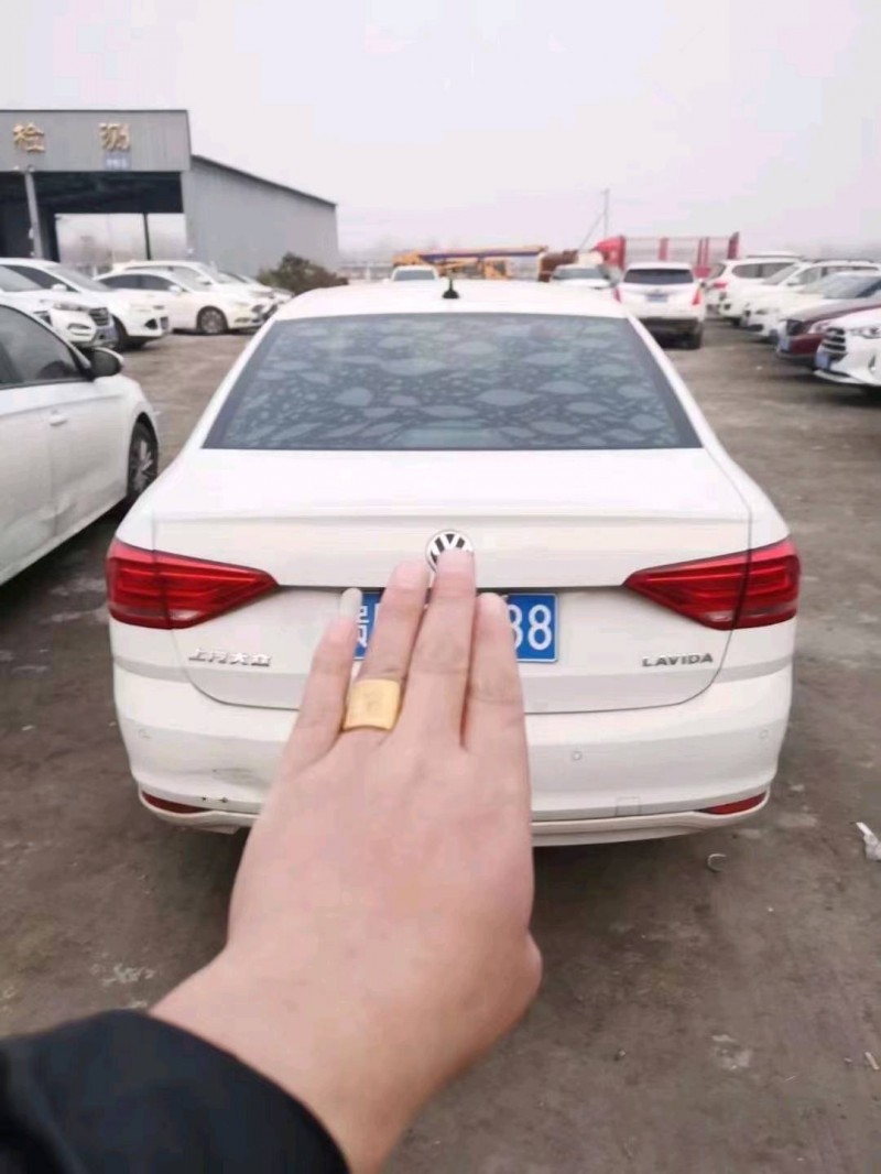 北京19年大众朗逸4