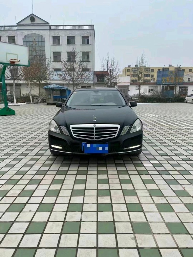 枣庄13年奔驰E8