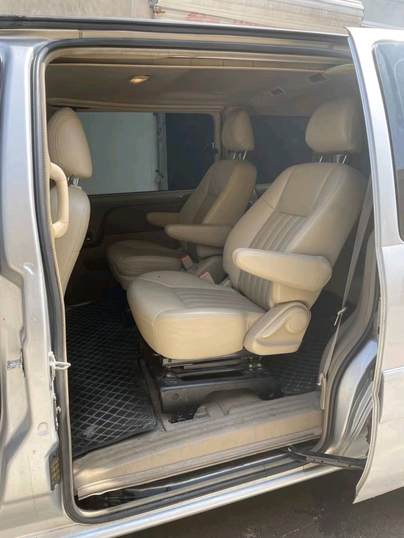 石家庄12年别克GL85