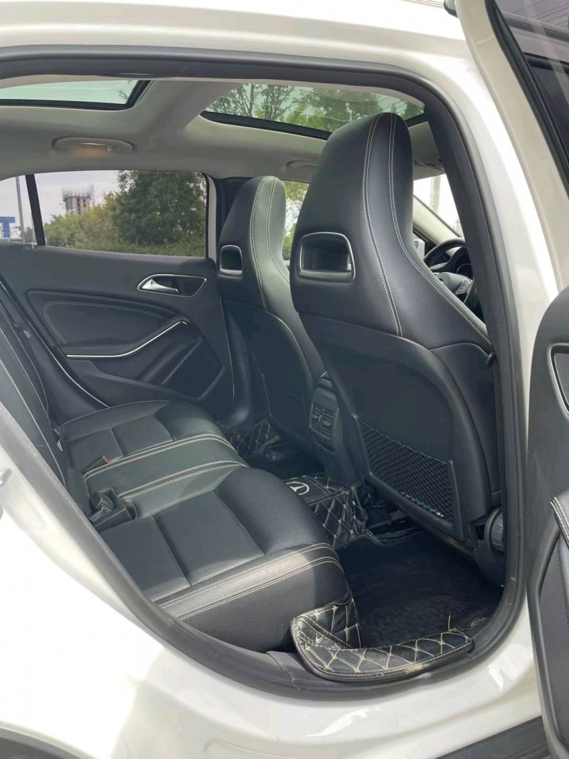 宿迁19年奔驰GLA4