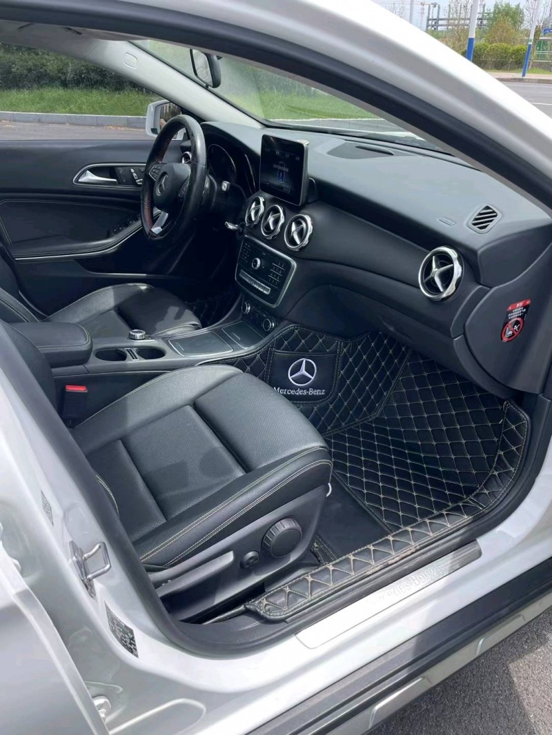 宿迁19年奔驰GLA5