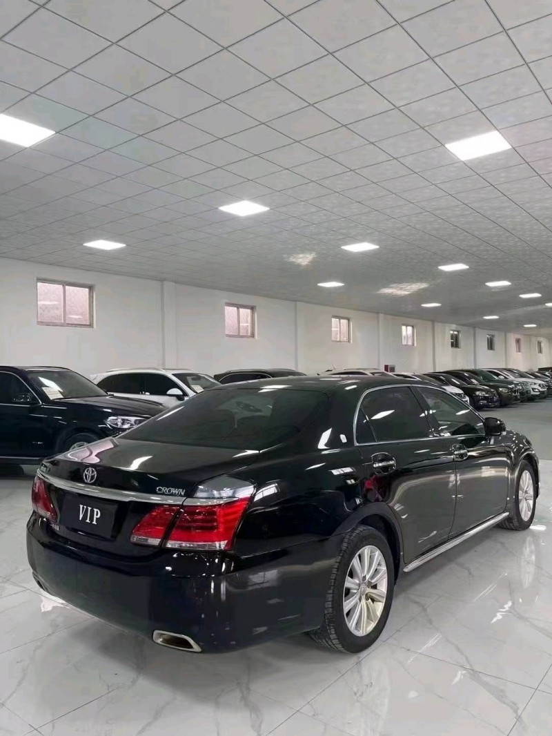 廊坊15年丰田皇冠7