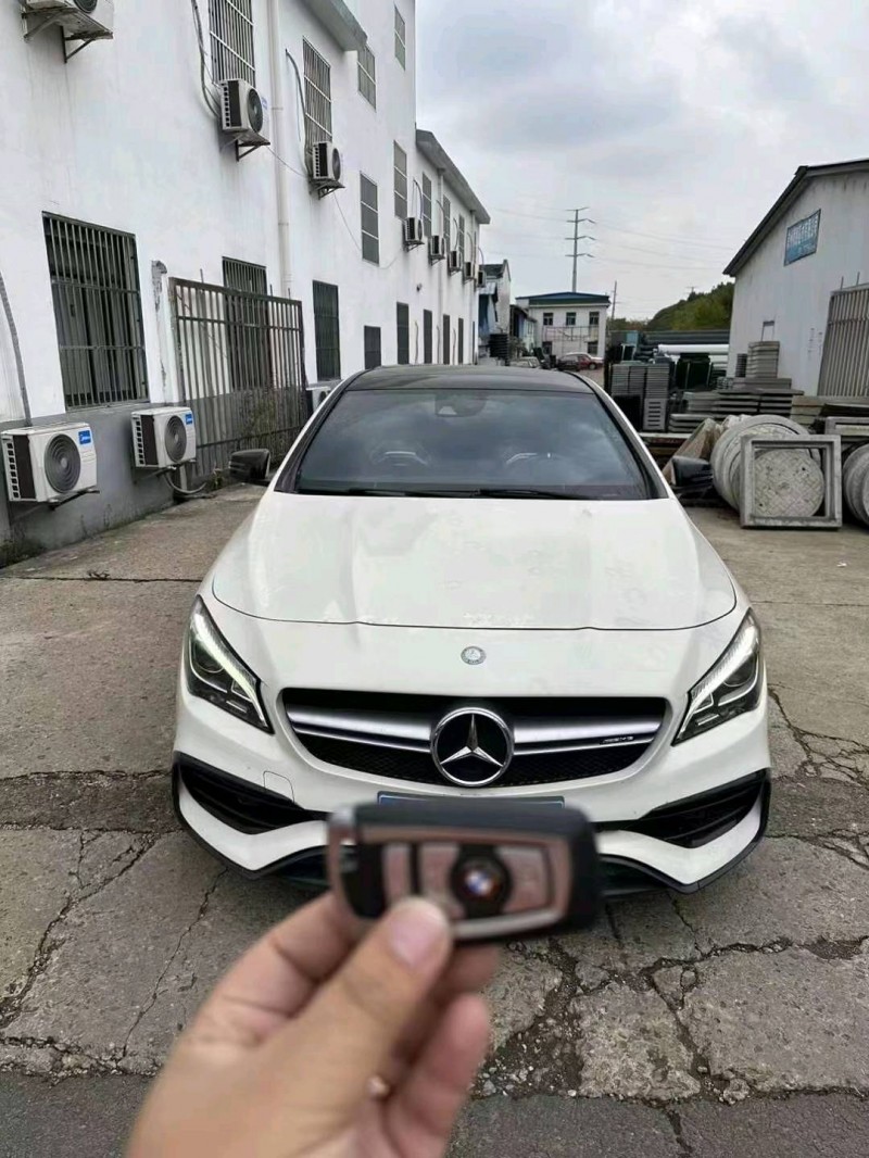 苏州17年奔驰AMG1