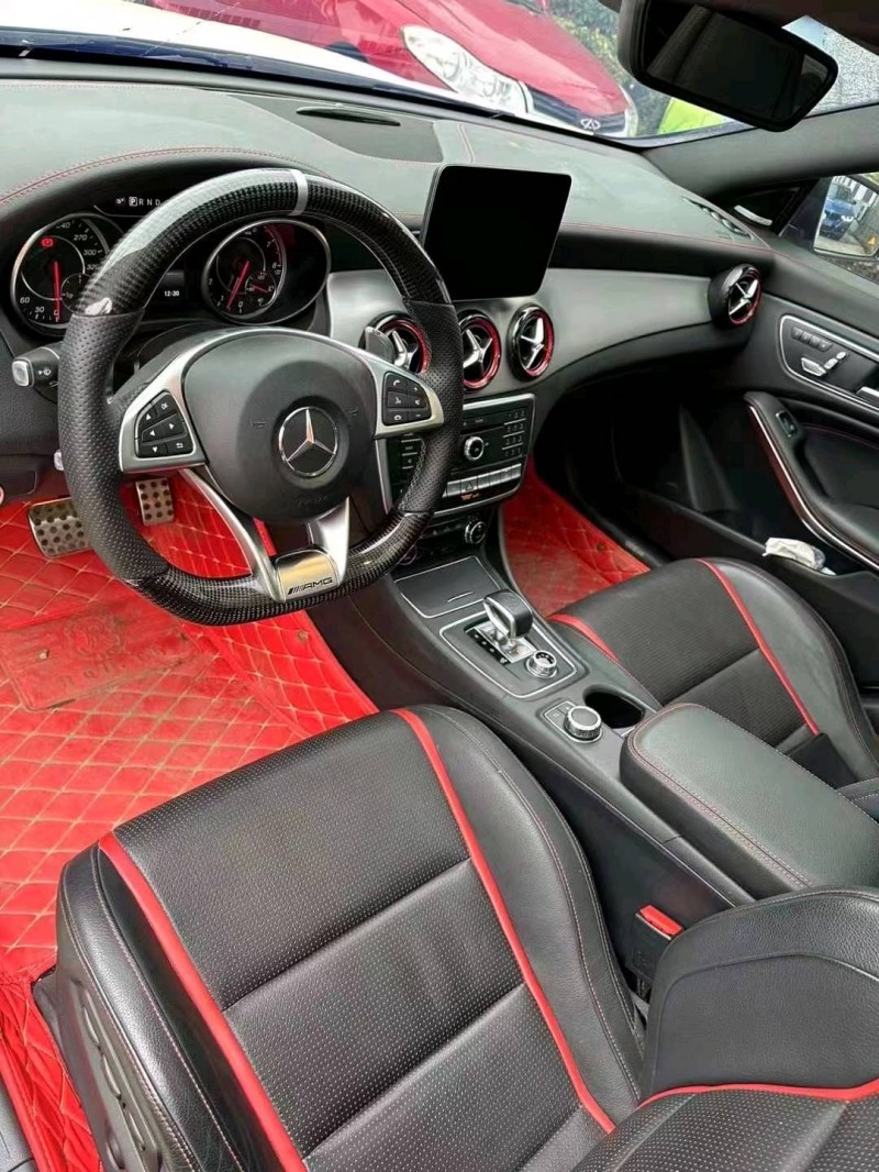 苏州17年奔驰AMG6