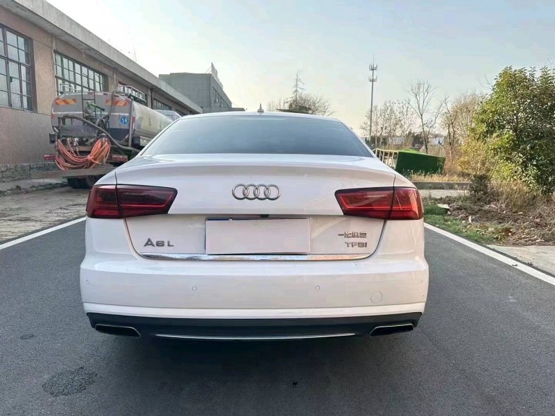 济宁16年奥迪A6L4