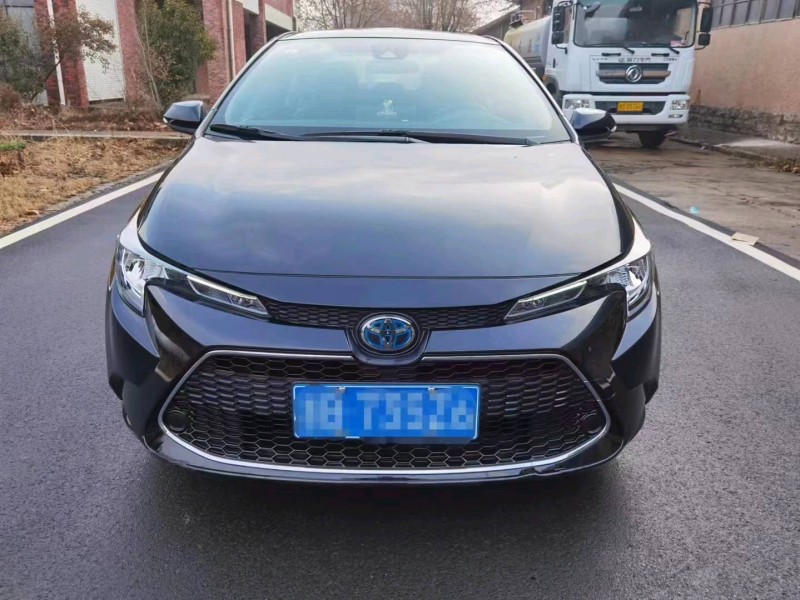 济南21年丰田雷凌1