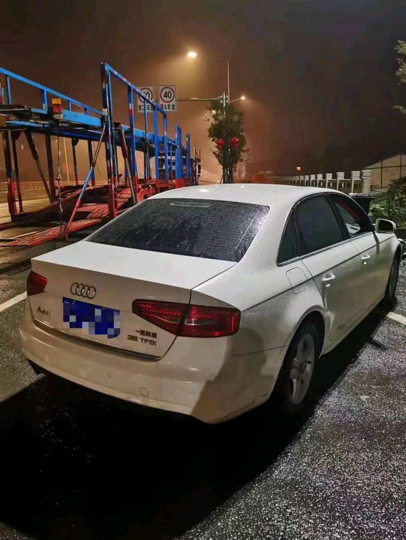 济南14年奥迪A4L3