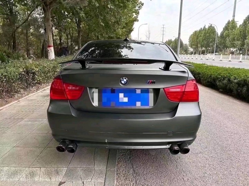 济南12年宝马3系4