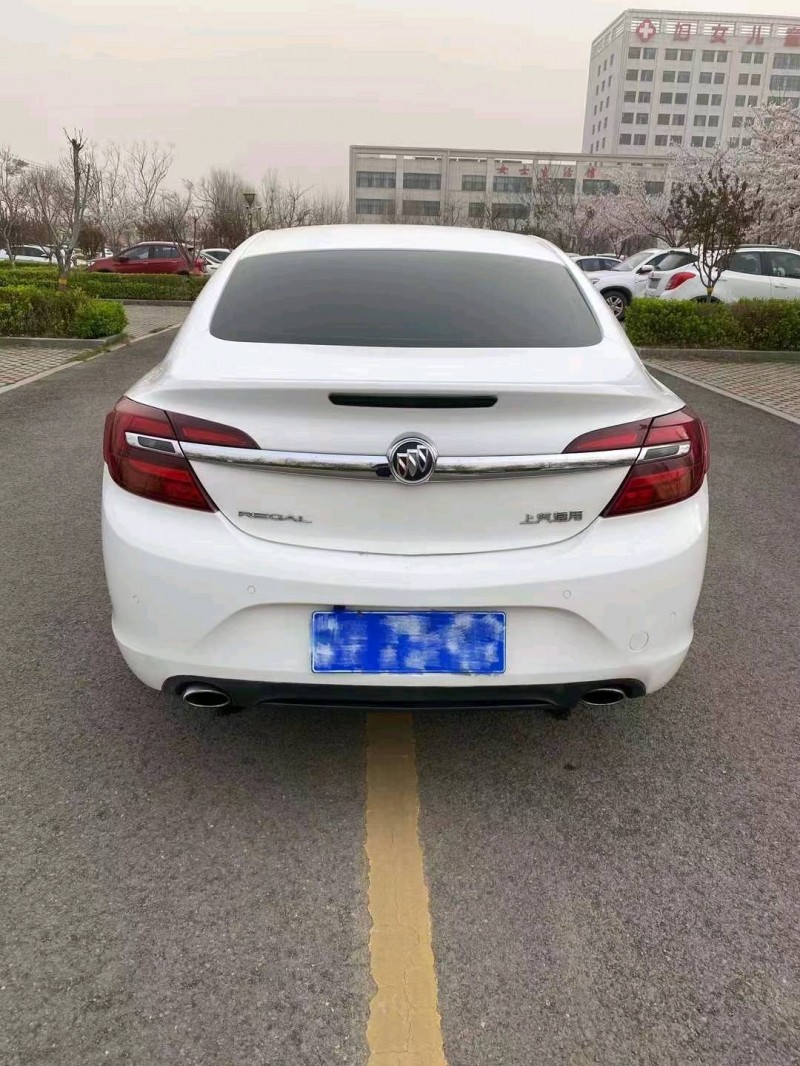 潍坊16年别克君威9