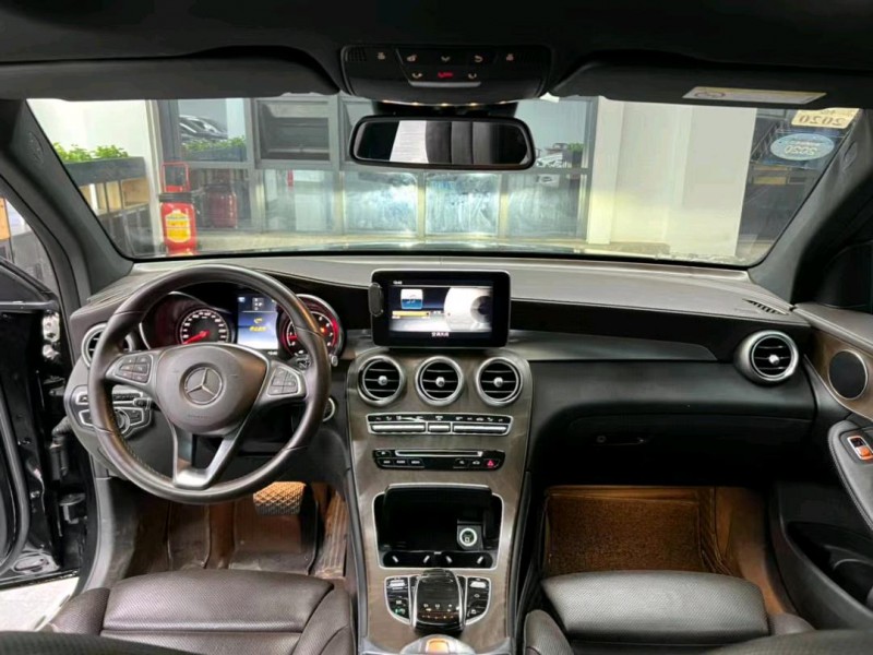 东莞16年奔驰GLC6