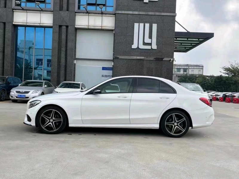 东莞16年奔驰C4