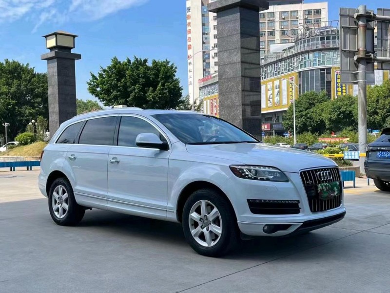 东莞16年奥迪Q78