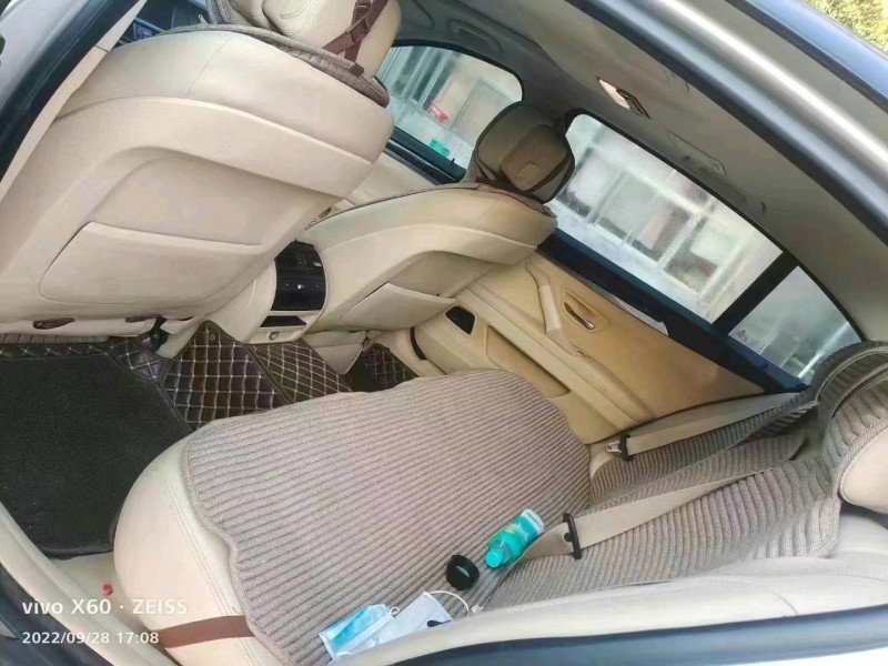 济南12年宝马5系5